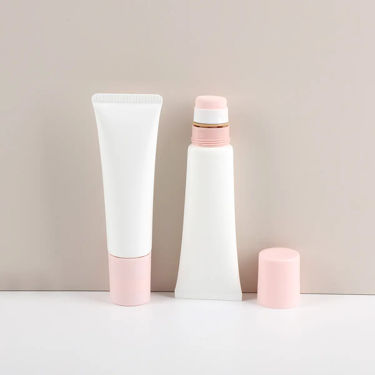 Special Head Soft Head Liquid Foundation Brush Cosmetics Squeeze Tube (6).JPG